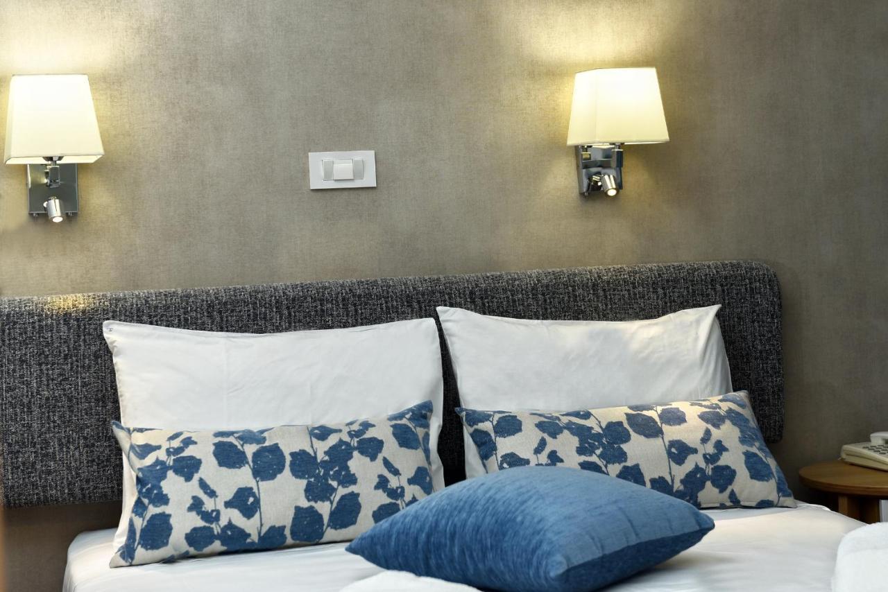 Apollon Hotel Толон Экстерьер фото