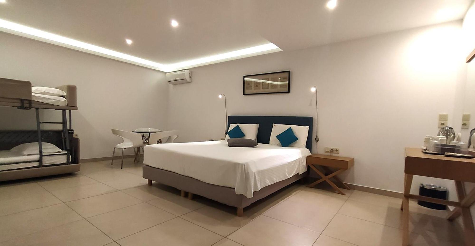 Apollon Hotel Толон Экстерьер фото
